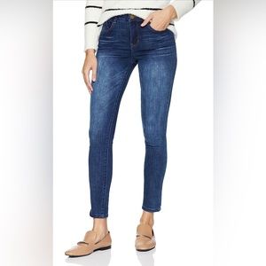 NWT Democracy High Rise Absolution Jeans - Size 16